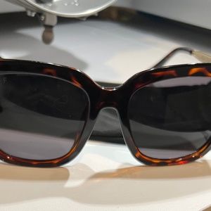 DIFF Eyewear - Bella - Designer Square Polarized Oversized Sunglasses for Women